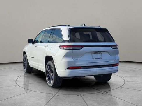 New 2026 Jeep Grand Cherokee Limited Reserve image 10