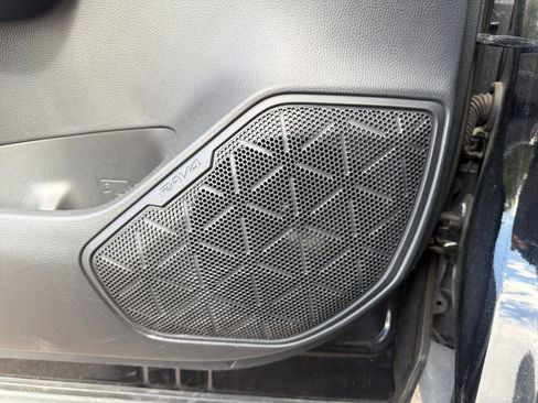 Used 2025 Toyota RAV4 LE AWD/4WD image 25