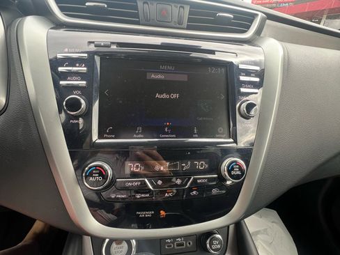 Used 2023 Nissan Murano SV image 16