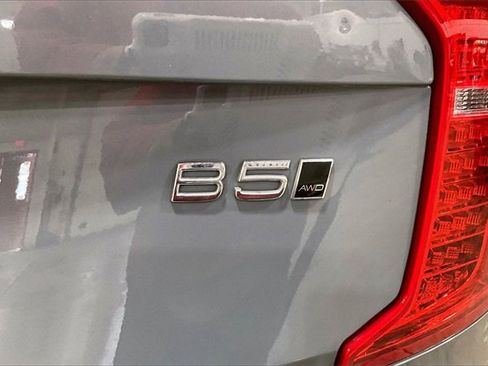 Certified 2023 Volvo XC90 B5 Core w/ Protection Package Premier image 8