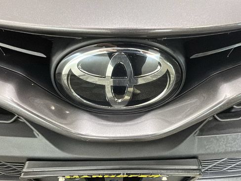 Used 2024 Toyota Camry SE FWD image 8