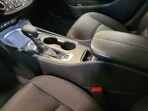 Used 2025 Chevrolet Malibu LT FWD image 26