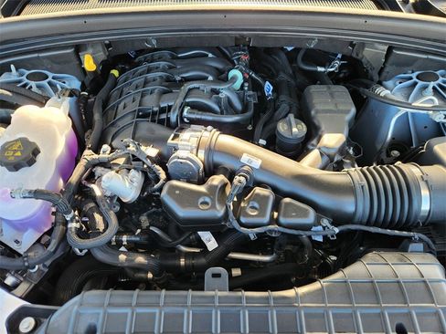 New 2025 Jeep Grand Cherokee Altitude image 22