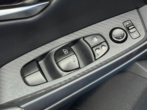 Used 2023 Nissan Sentra SV image 25