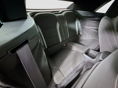 Used 2019 Chevrolet Camaro LT image 26