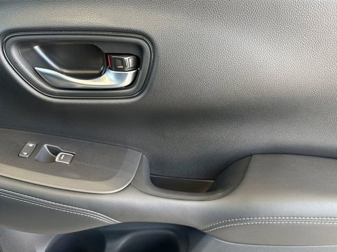 New 2026 Honda HR-V EX-L image 18