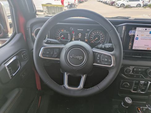 New 2025 Jeep Wrangler Sahara image 17