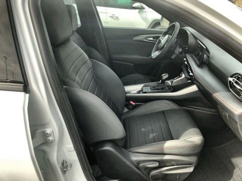 Used 2024 Dodge Hornet GT w/ GT Blacktop Package image 23