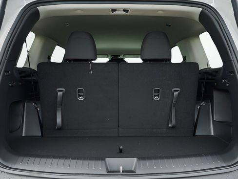 New 2026 Hyundai Santa Fe SE image 8