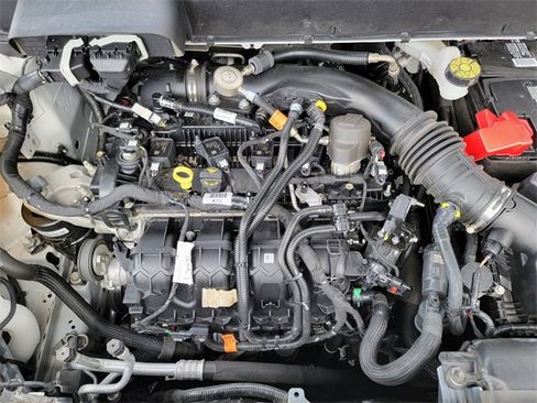 Certified 2022 Lincoln Nautilus Reserve image 40