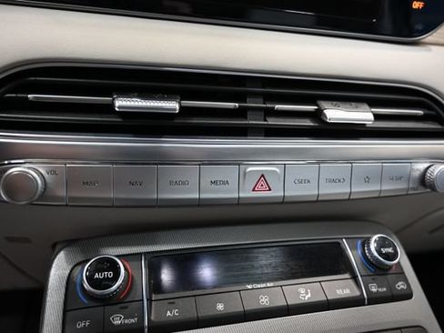 Used 2021 Hyundai Palisade Limited AWD/4WD image 19