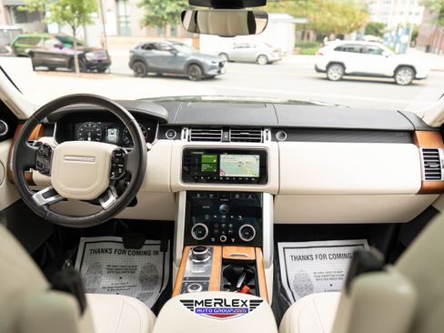 Used 2018 Land Rover Range Rover Supercharged image 14