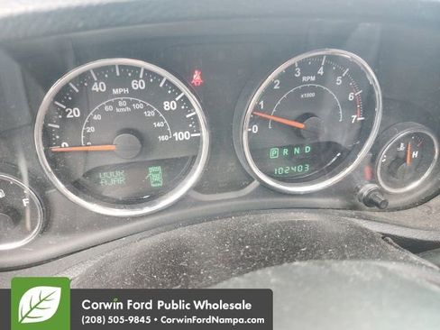 Used 2014 Jeep Wrangler Unlimited Sahara w/ Dual Top Group AWD/4WD image 22