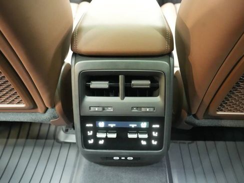 New 2026 Porsche Macan 4S Electric AWD/4WD image 25