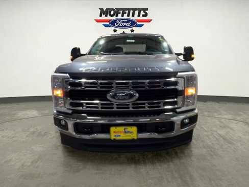 Certified 2025 Ford F250 XLT image 8