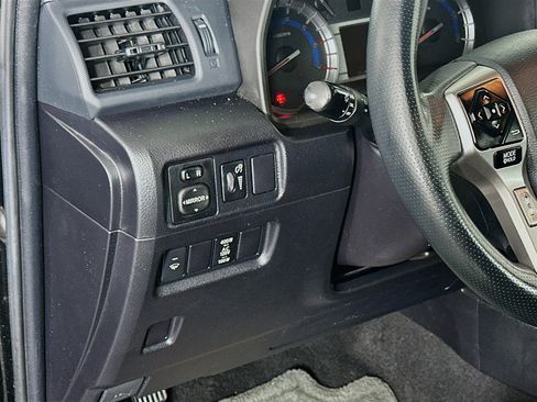 Used 2017 Toyota 4Runner SR5 image 16