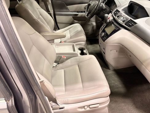 Used 2014 Honda Odyssey EX-L image 27