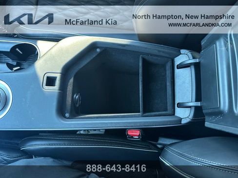 Used 2023 Genesis GV70 3.5T Sport w/ Sport Advanced Package image 29