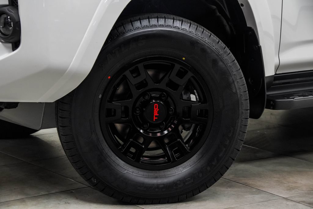 Used 2024 Toyota 4Runner TRD Pro AWD/4WD image 5