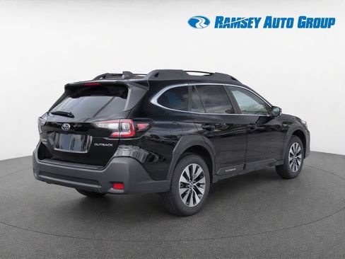Certified 2024 Subaru Outback Premium AWD/4WD image 4