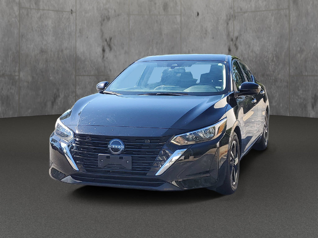 Used 2025 Nissan Sentra SV FWD image 3