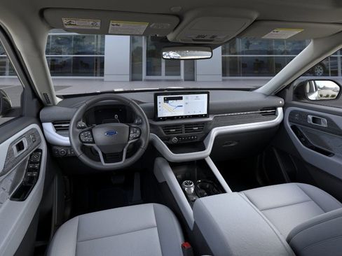 New 2026 Ford Explorer Platinum w/ LUX Leather Package AWD/4WD image 10