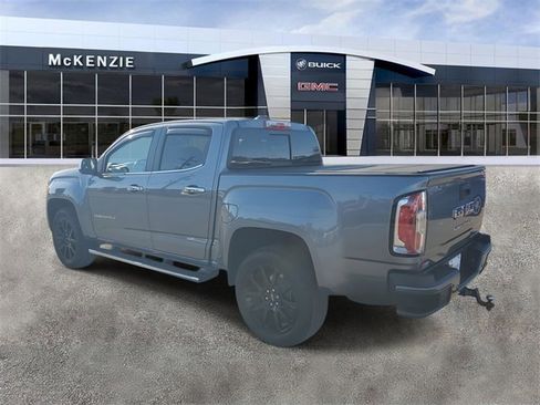 Used 2022 GMC Canyon Denali image 3