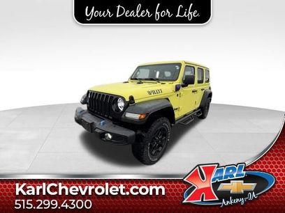 Used 2023 Jeep Wrangler Unlimited w/ Cold Weather Group