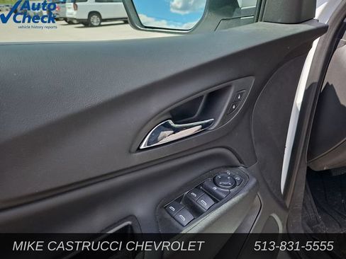Used 2024 Chevrolet Equinox LT AWD/4WD image 24