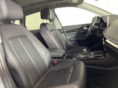 Used 2018 Audi Q5 2.0T Premium Plus w/ Premium Plus Package image 12