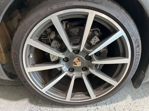Used 2014 Porsche 911 Carrera image 36