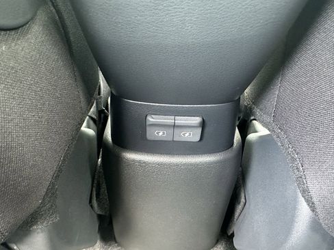 New 2025 Nissan Kicks Play S image 23