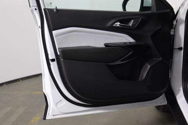 Used 2026 Chevrolet Trax LT FWD image 19