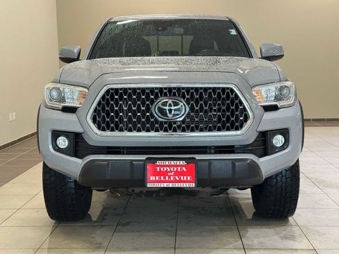 Used 2019 Toyota Tacoma TRD Off-Road image 6