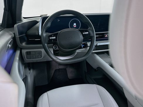 Used 2023 Hyundai Ioniq 6 SEL image 18