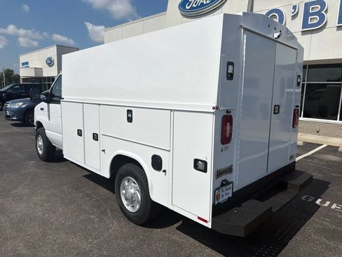 New 2027 Ford E-350 and Econoline 350 Super Duty w/ Power Equipment Group RWD image 3