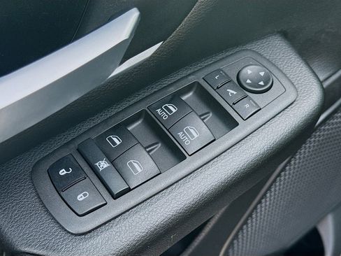 Used 2022 RAM 1500 Big Horn image 15