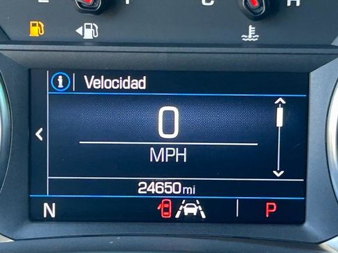 Used 2023 GMC Terrain SLE image 21