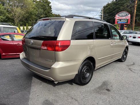 Used 2005 Toyota Sienna LE image 6