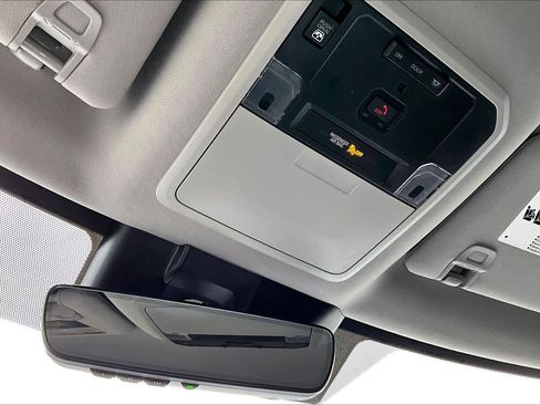 Used 2024 Toyota Tundra Limited image 35