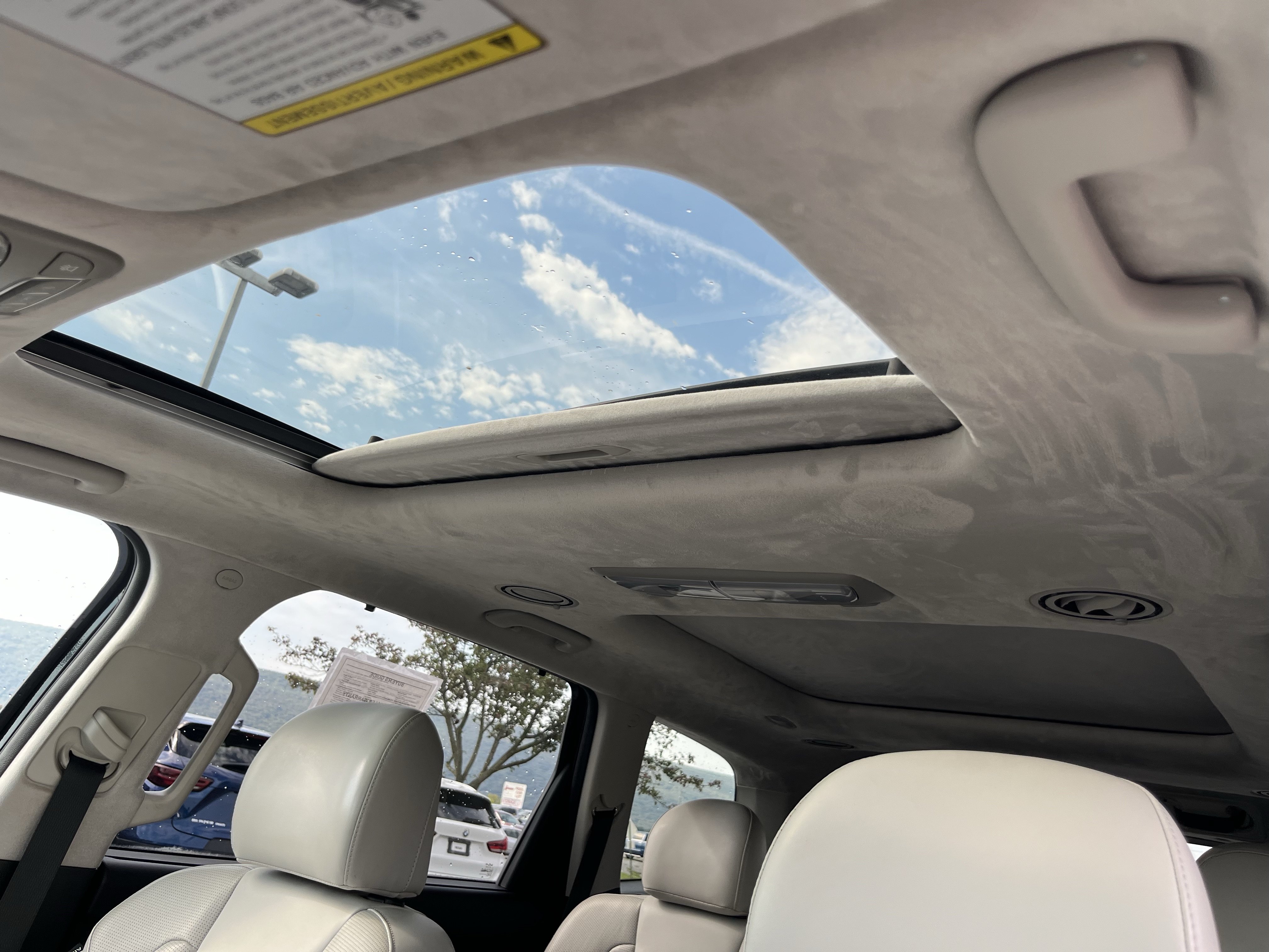 Used 2022 Kia Telluride SX w/ SX Prestige Package AWD/4WD image 24
