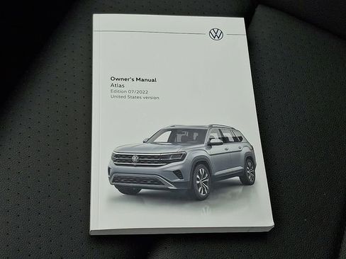 Used 2023 Volkswagen Atlas SE w/ Black Wheel Package AWD/4WD image 26