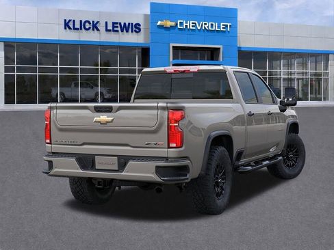 New 2026 Chevrolet Silverado 2500 ZR2 image 4