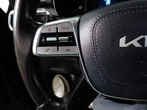 Used 2022 Kia Telluride S AWD/4WD image 29