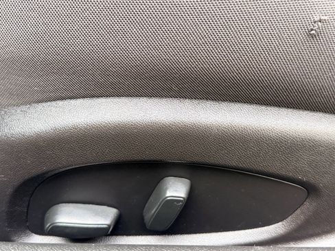 Used 2018 Chevrolet Camaro SS image 18