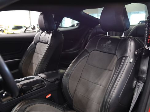 Used 2020 Ford Mustang GT Premium w/ GT Performance Package RWD image 14