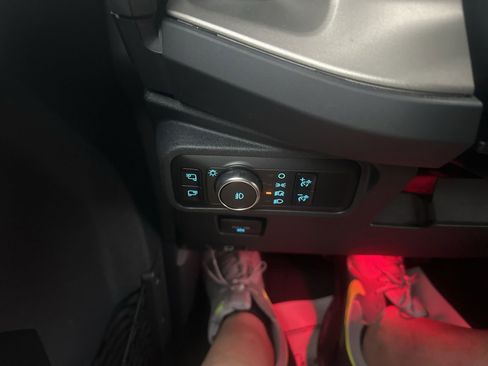 Used 2025 Ford Bronco Outer Banks w/ Sasquatch Package image 28