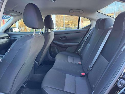 Certified 2025 Nissan Sentra SV image 12