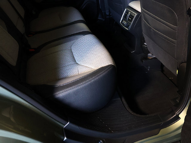 Used 2020 Subaru Forester Premium AWD/4WD image 32