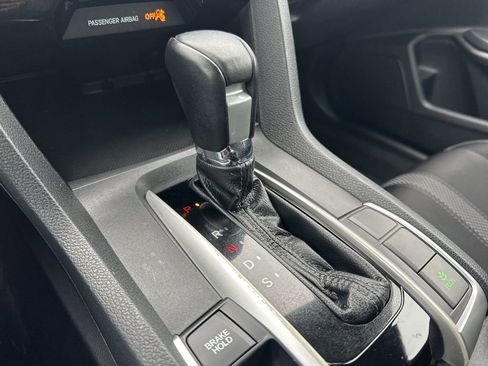 Used 2020 Honda Civic Sport image 15